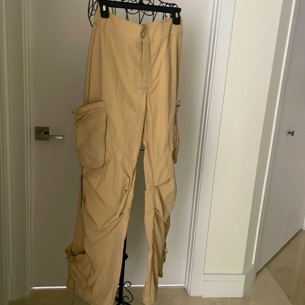 NWT STEVE MADDEN UTILITY CARGO PANTS